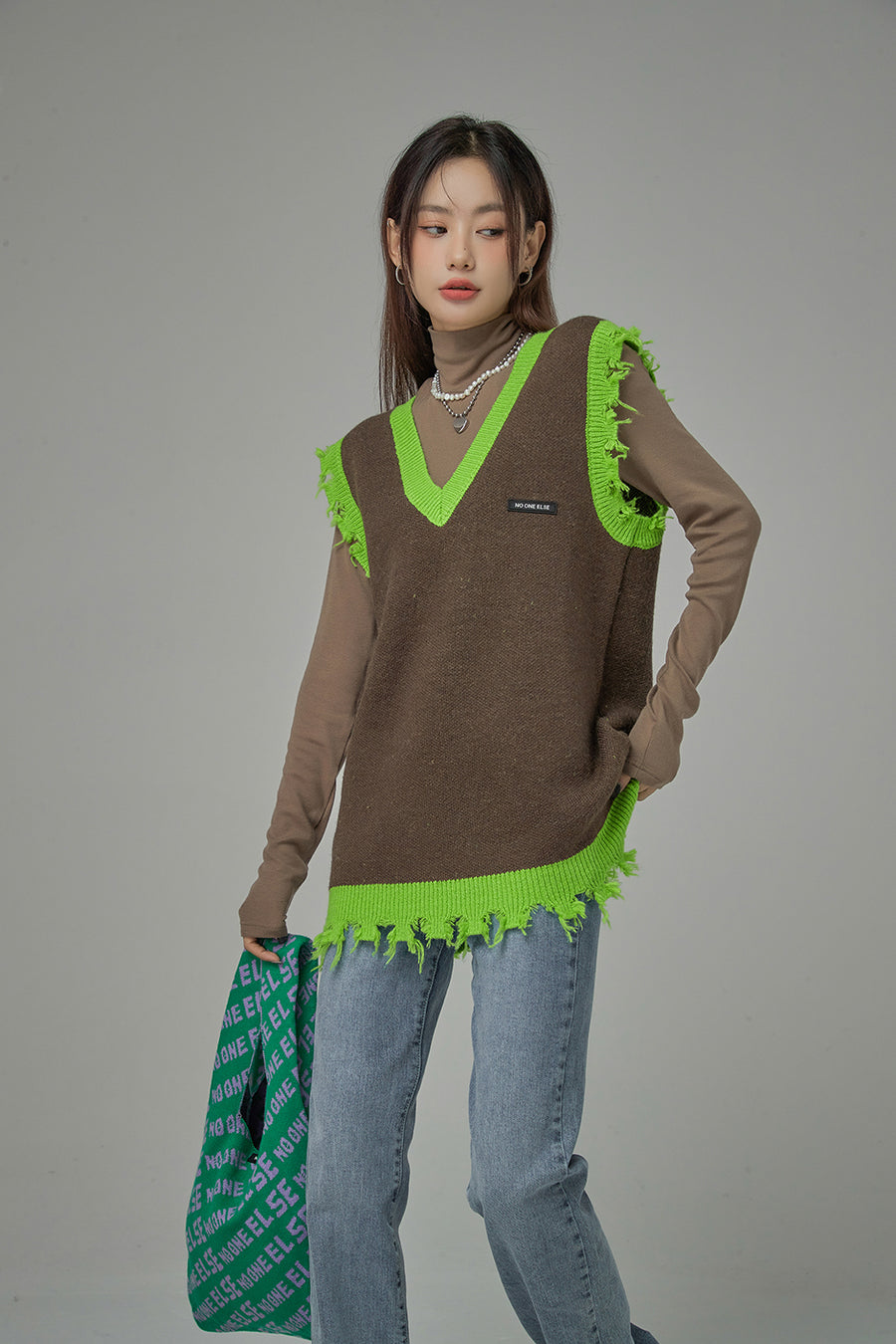 CHUU My Never Ending Thought Knit Vest
