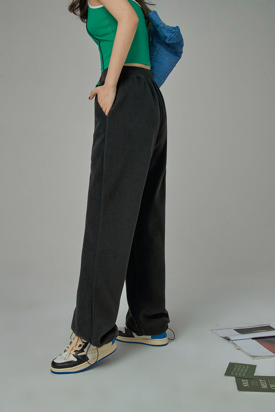 CHUU My Great Escape Fleece Pants