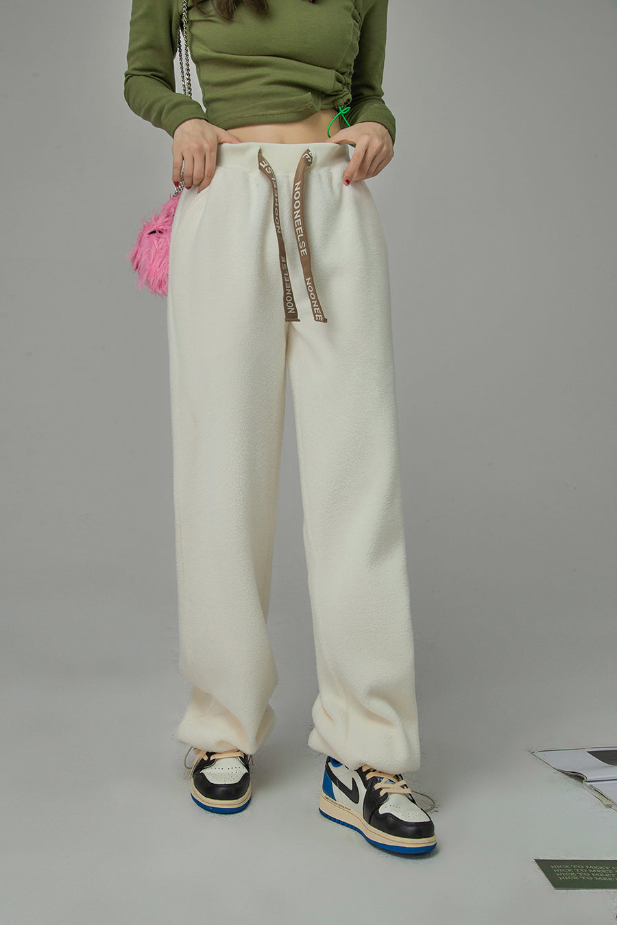 CHUU My Great Escape Fleece Pants