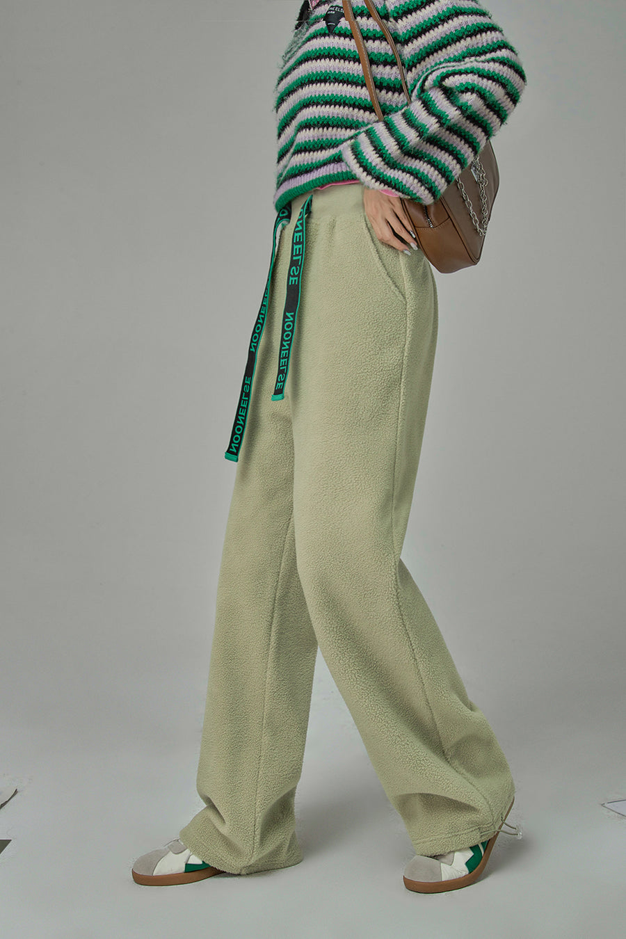 CHUU My Great Escape Fleece Pants