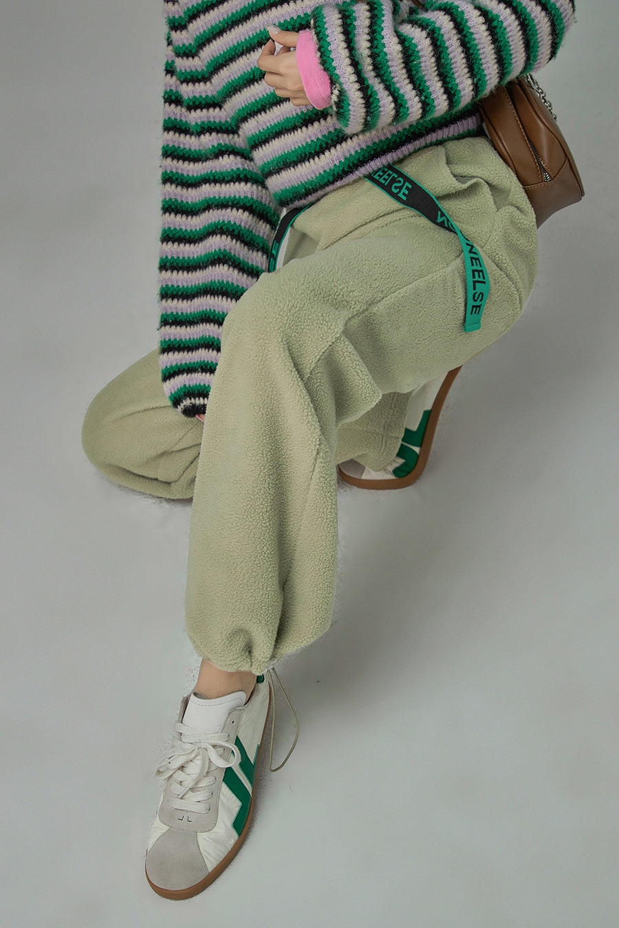 CHUU My Great Escape Fleece Pants