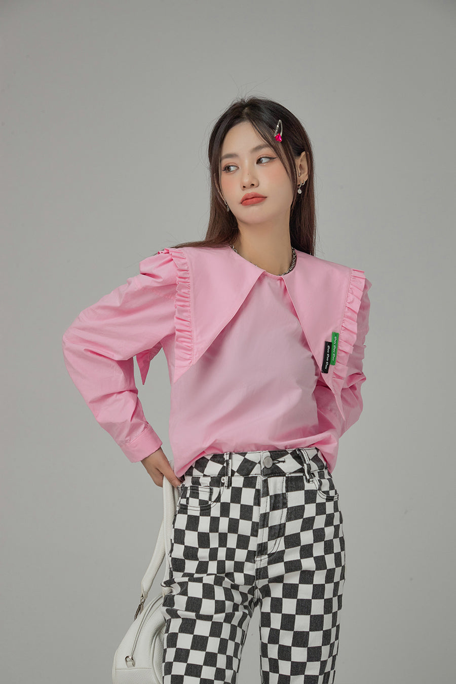 CHUU I Got New Collar Ruffle Blouse