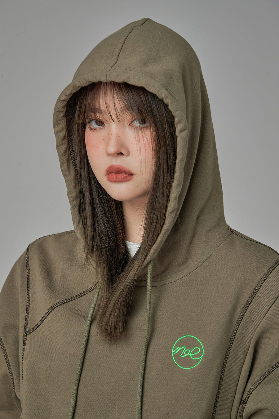 CHUU Overnight Success Hoodie