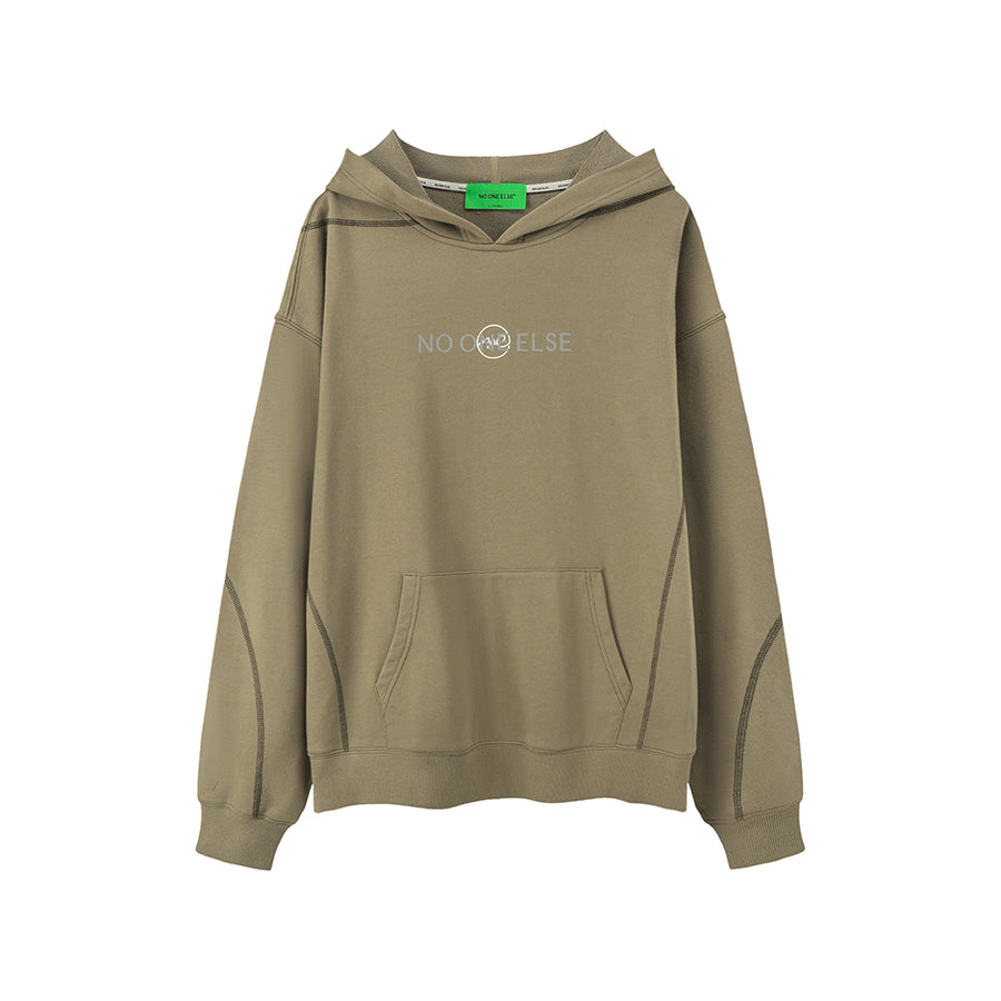 CHUU Art Of Reading Minds Hoodie