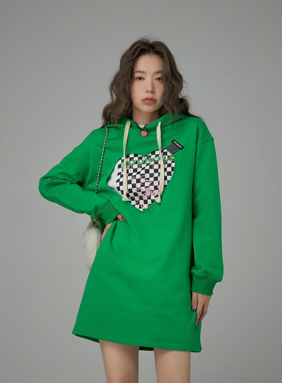 CHUU With An Open Heart Cutout Hood Dress