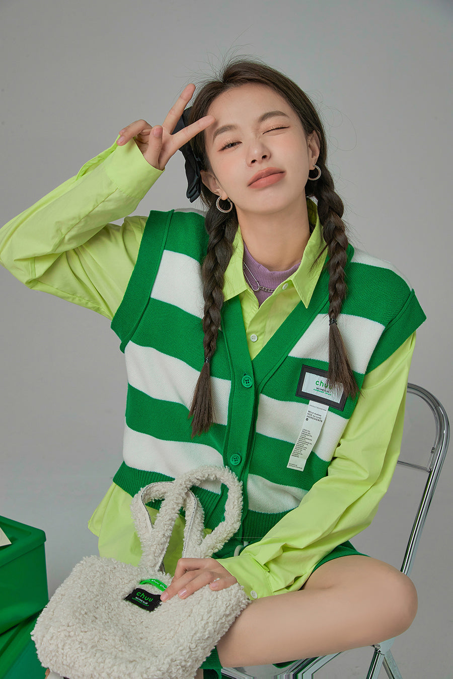 CHUU Hopelessly Dreaming Stripes Knit Vest