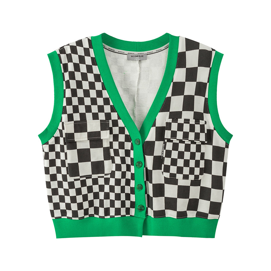 CHUU On The Starting Block Checkered Knit Vest