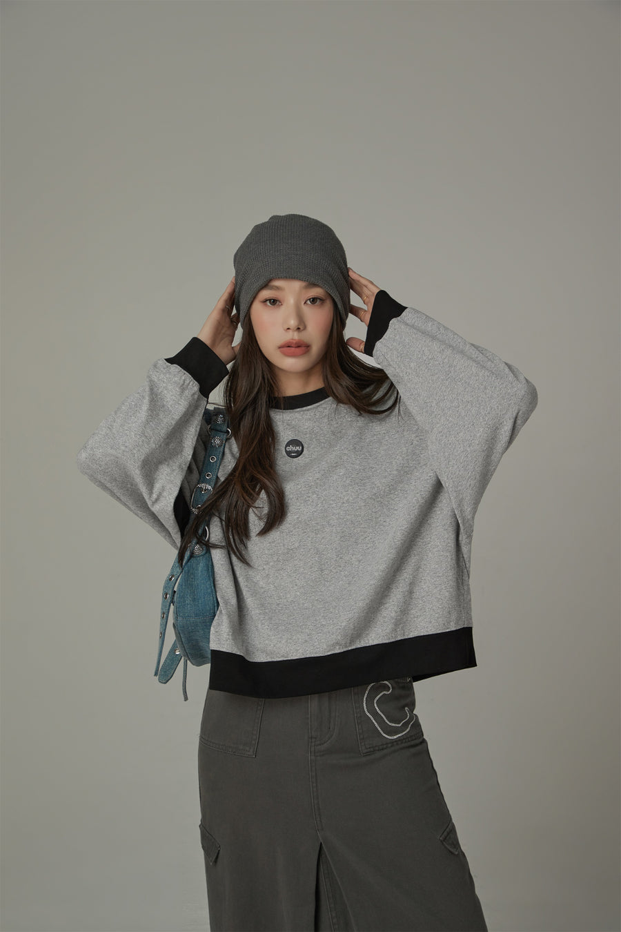 CHUU Color Matching Line Loose Fit Sweatshirt