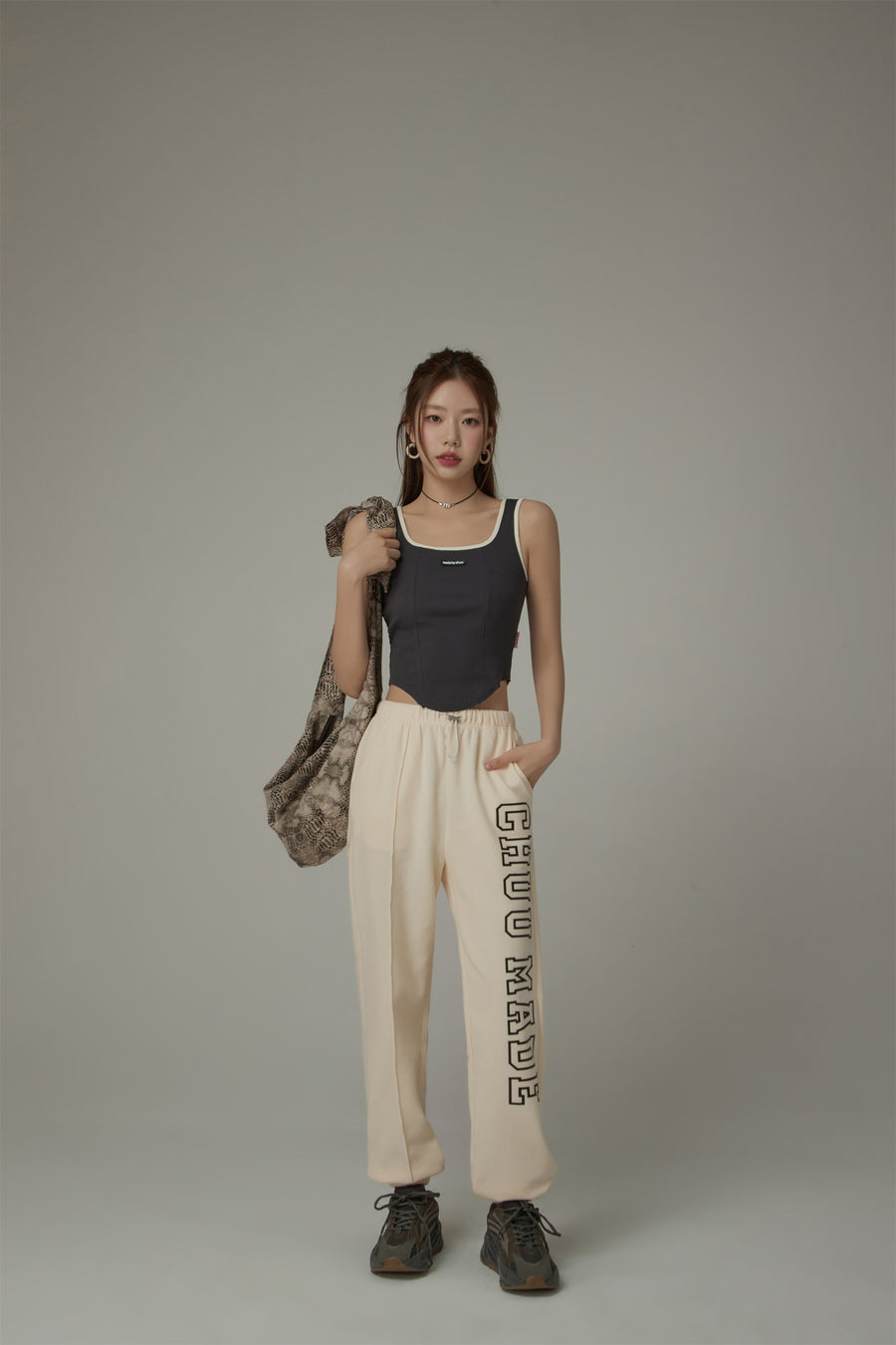 CHUU Chuu Made Logo Jogger Pants