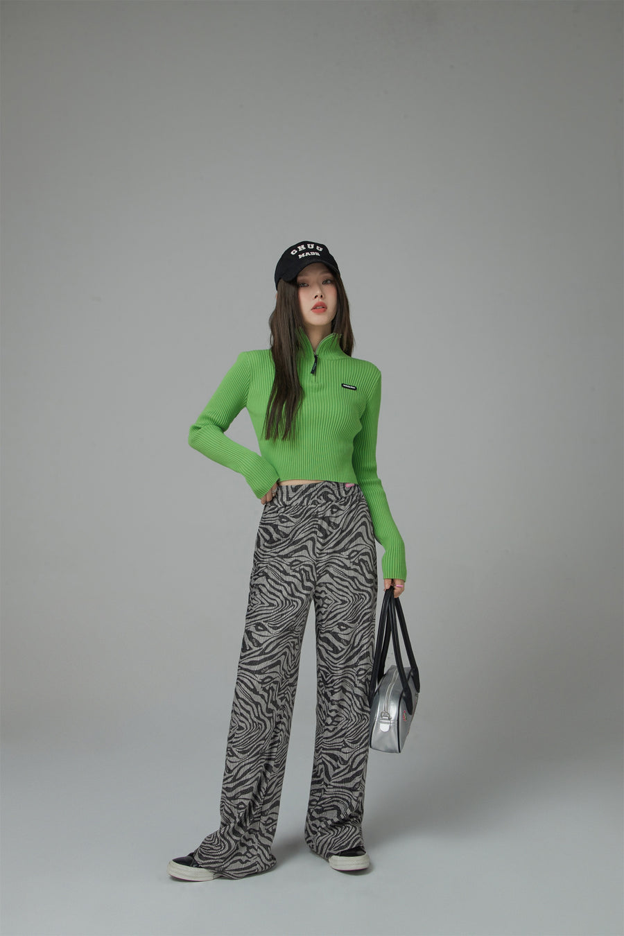 CHUU Zebra Print Wide Slacks Pants