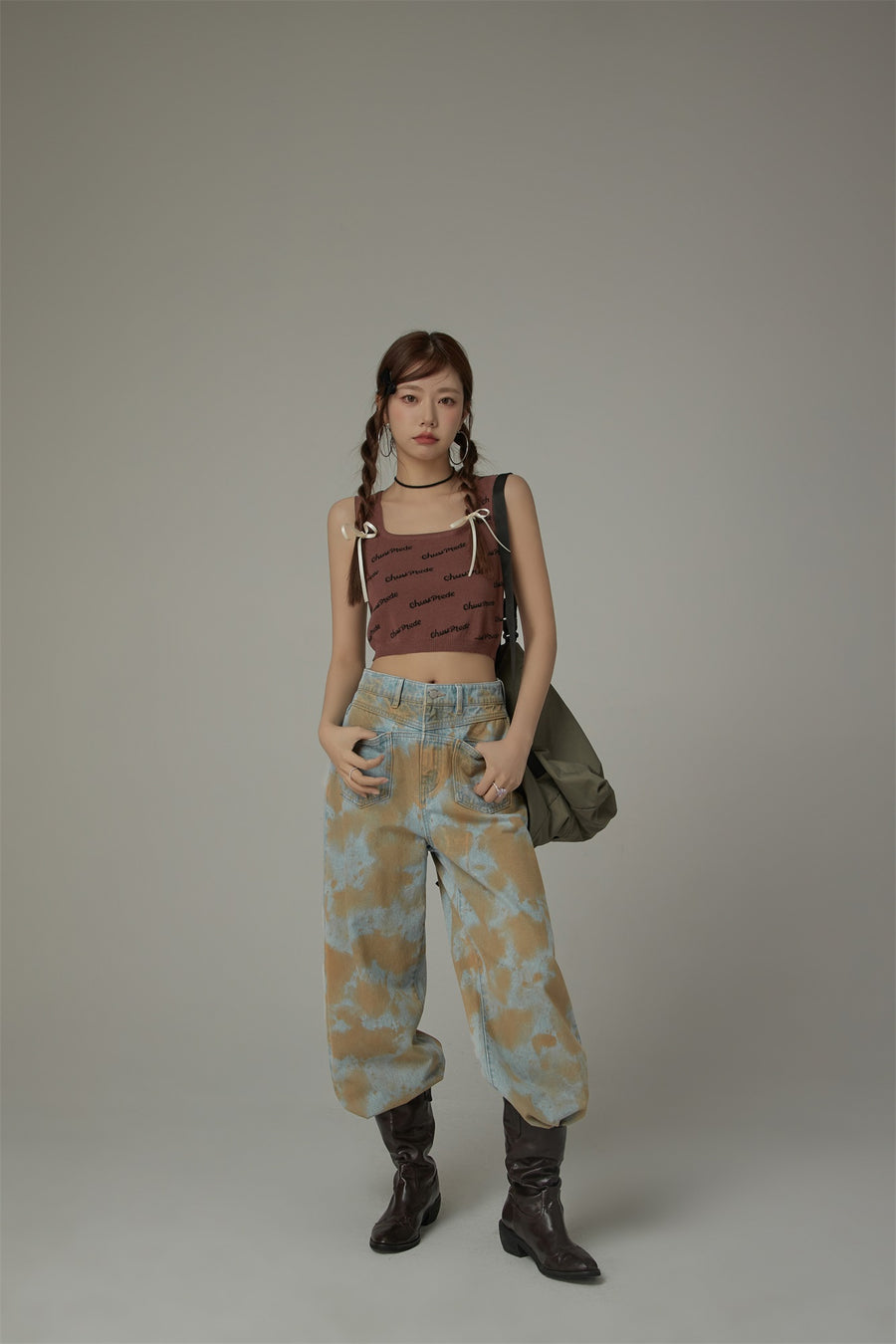 CHUU Printed Wide Denim Jeans