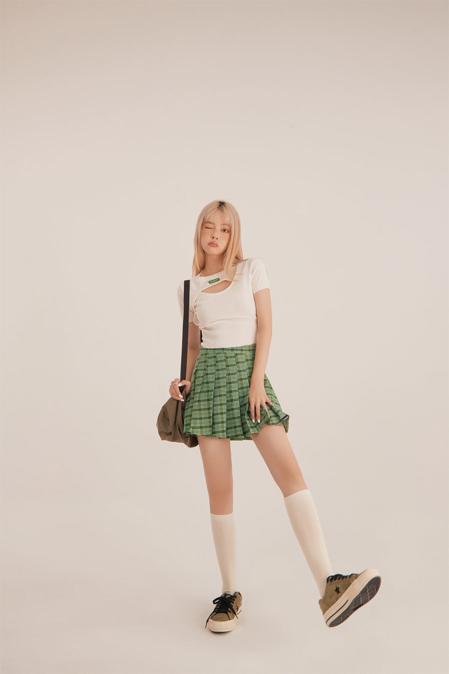 CHUU Front Cutout Ribbed Top