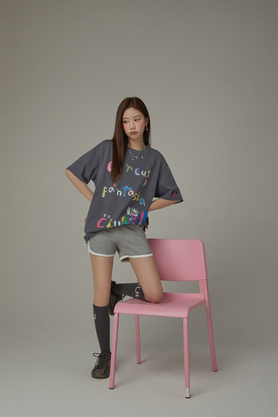 CHUU Circus Character Loose-Fit T-Shirt