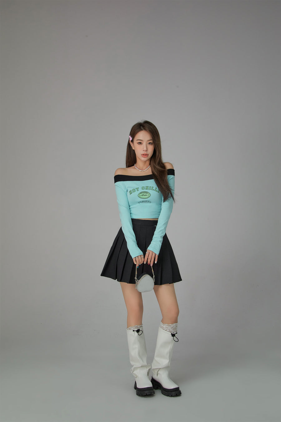 CHUU Hot Chilli Off The Shoulder Long Sleeve T-Shirt