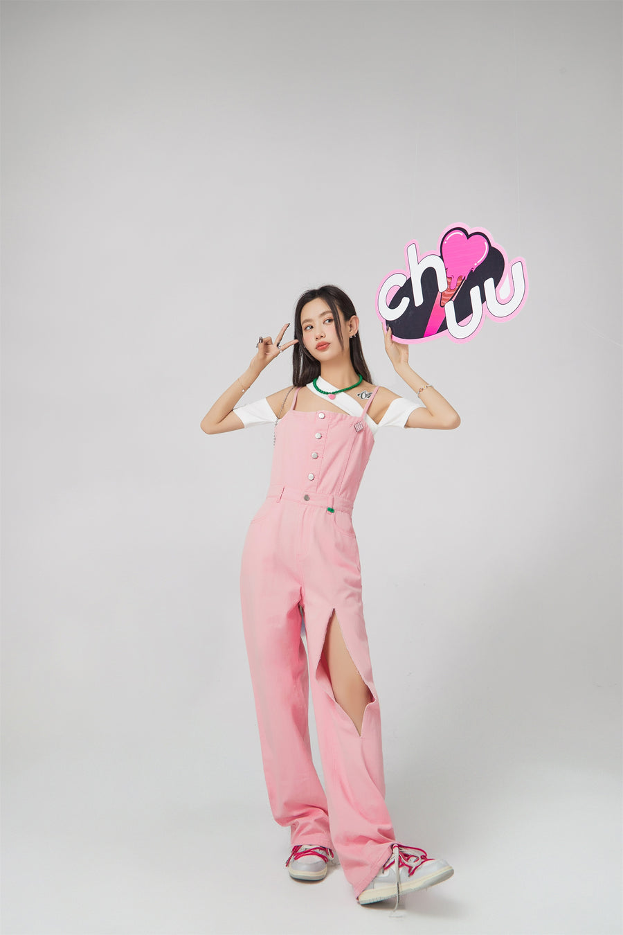 CHUU Slit Wide Jumpsuit