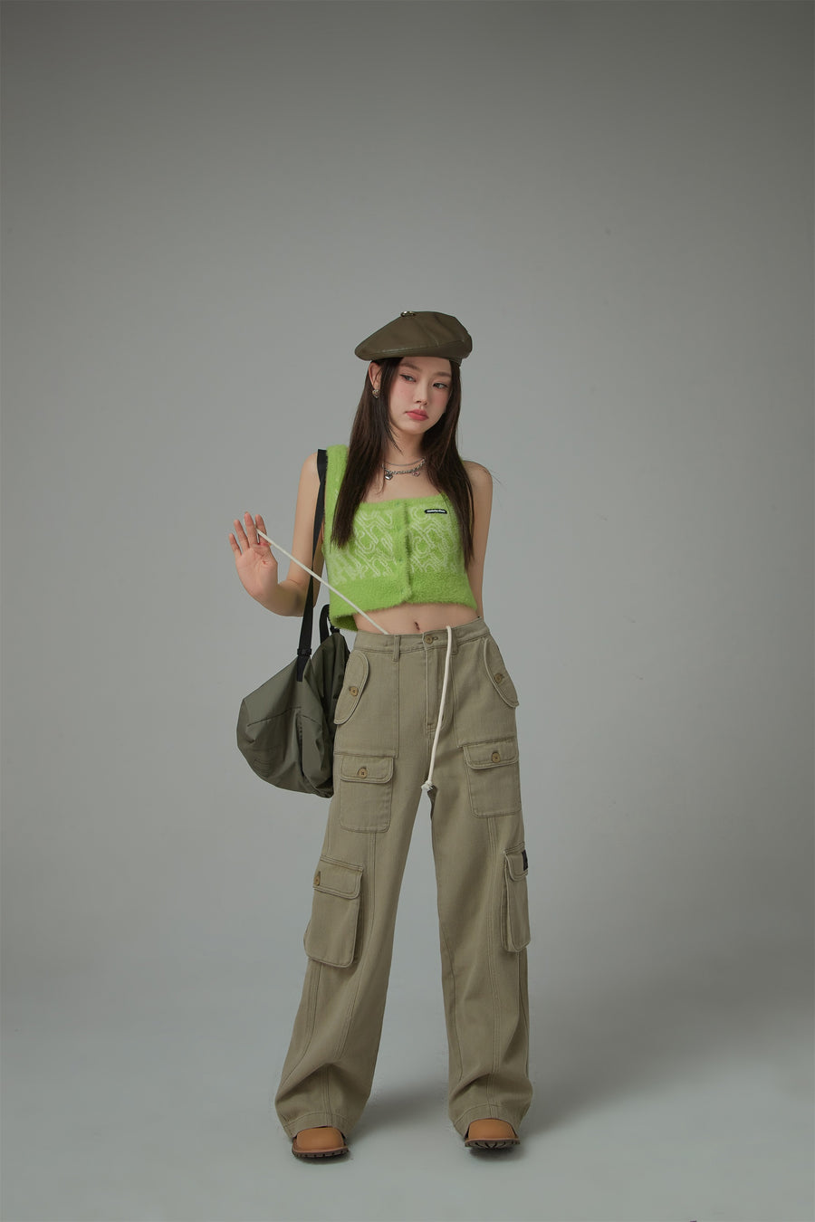 CHUU I Spy High-Waisted Cargo Pants