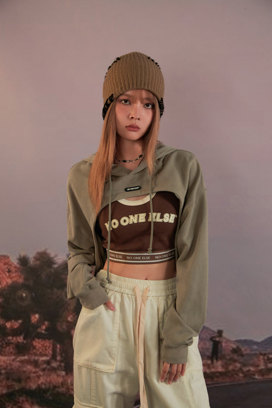 CHUU Cropped String Hoodie