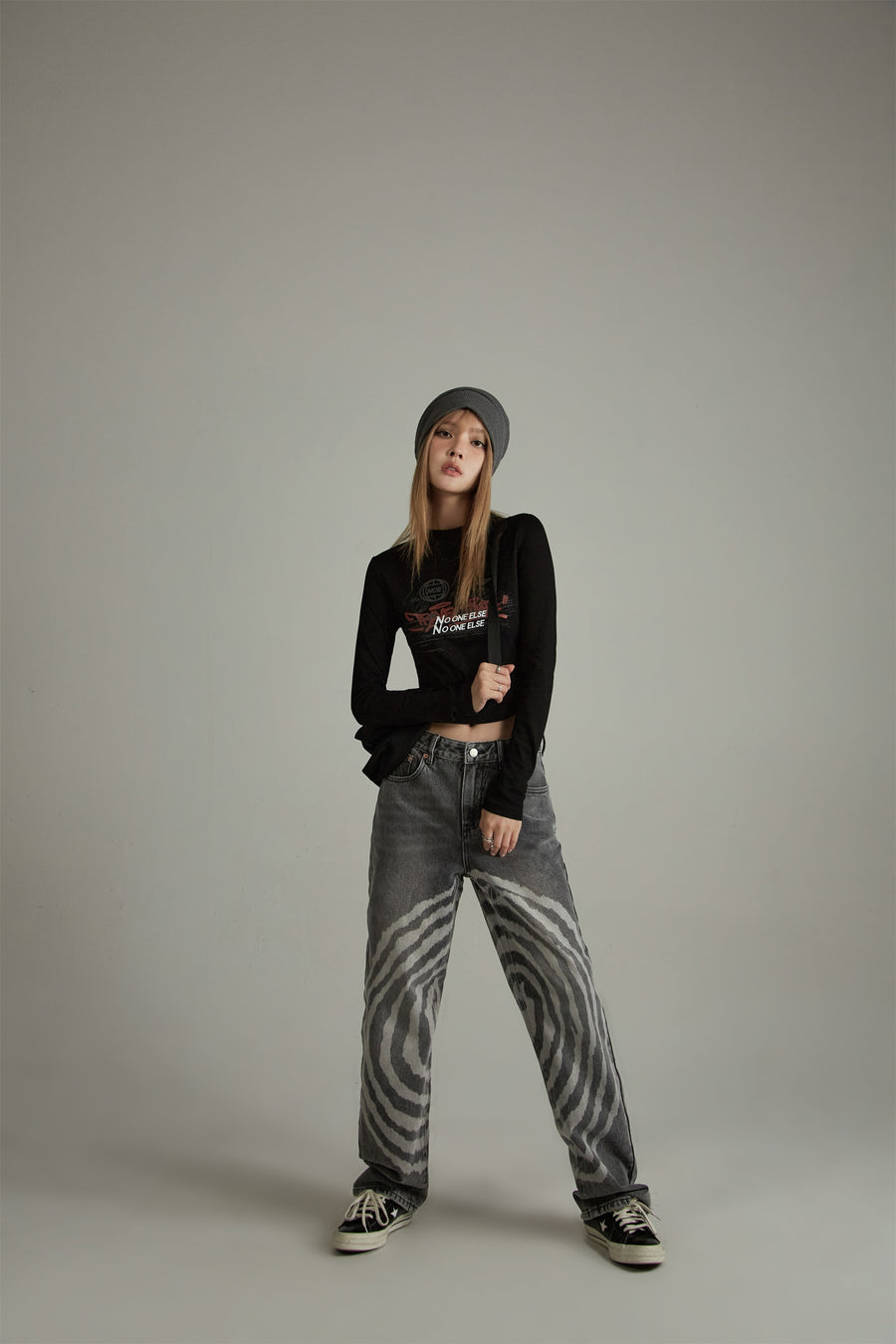 CHUU Noe Cool Design Straight Jeans