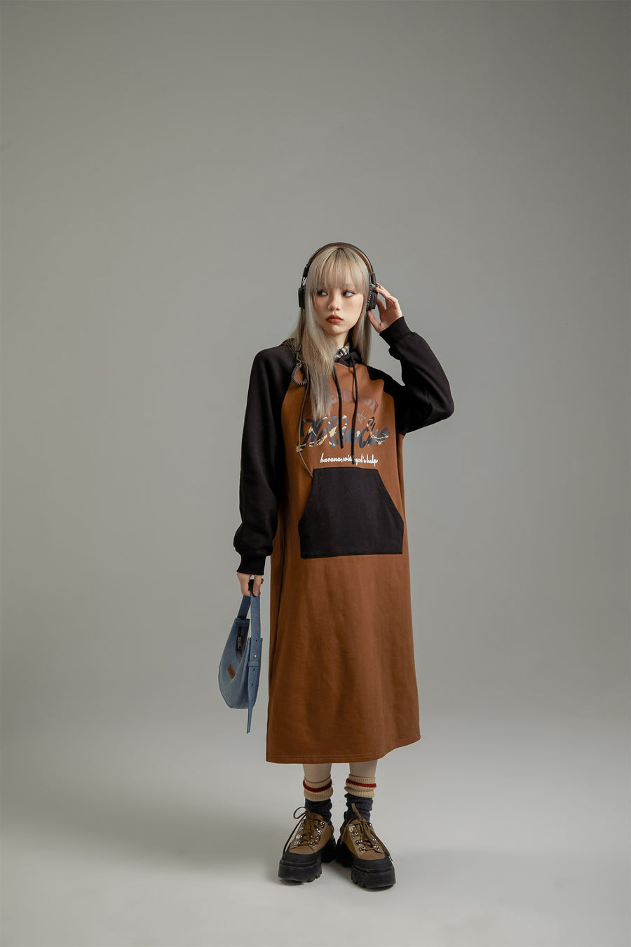 CHUU Raglan Loose Fit Hooded Dress