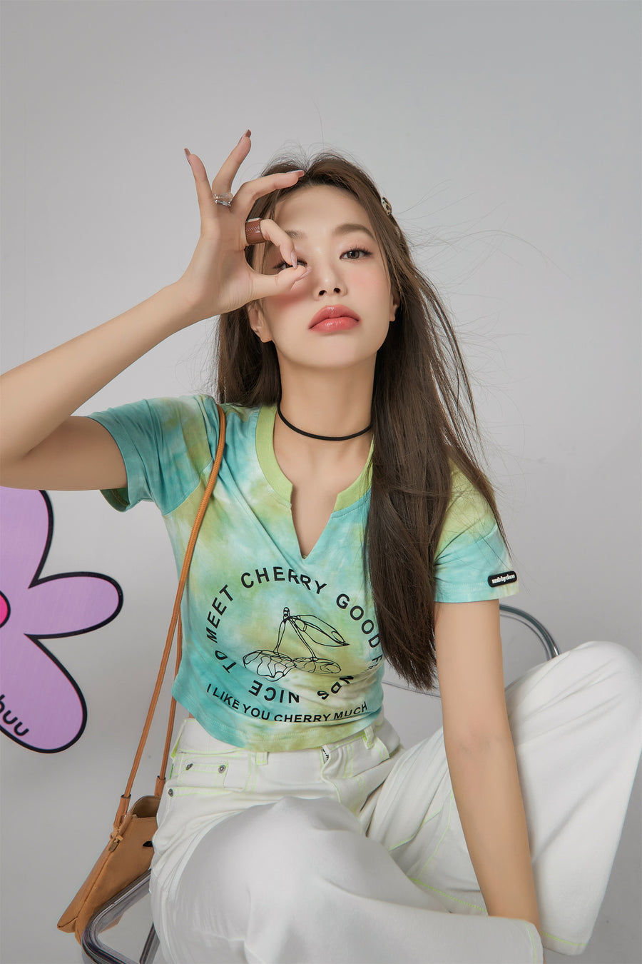 CHUU Cherry World Tie-Dye Crop Top