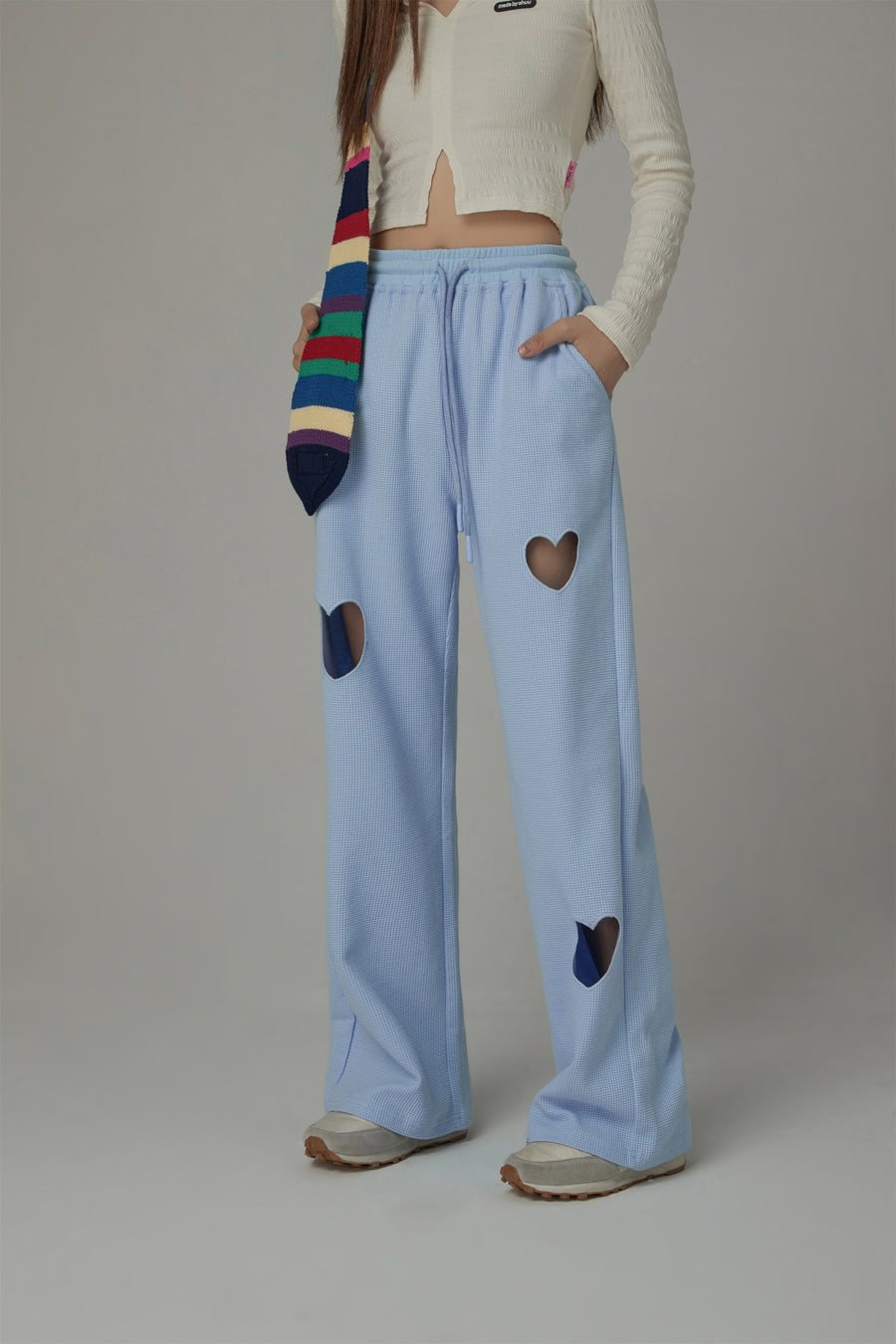 CHUU Heart Jogger Pants