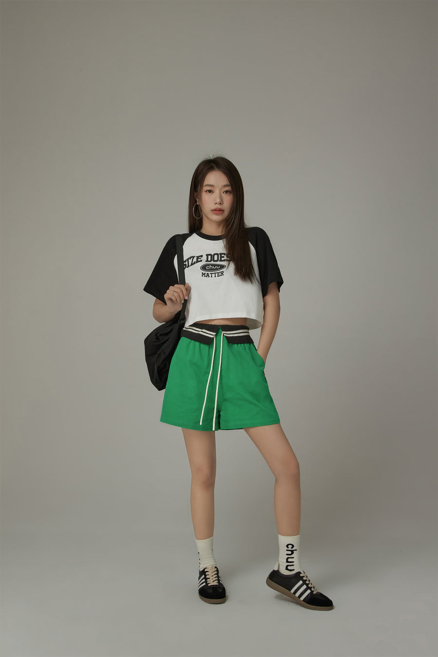 CHUU Size Doesnt Matter Raglan Cropped T-Shirt