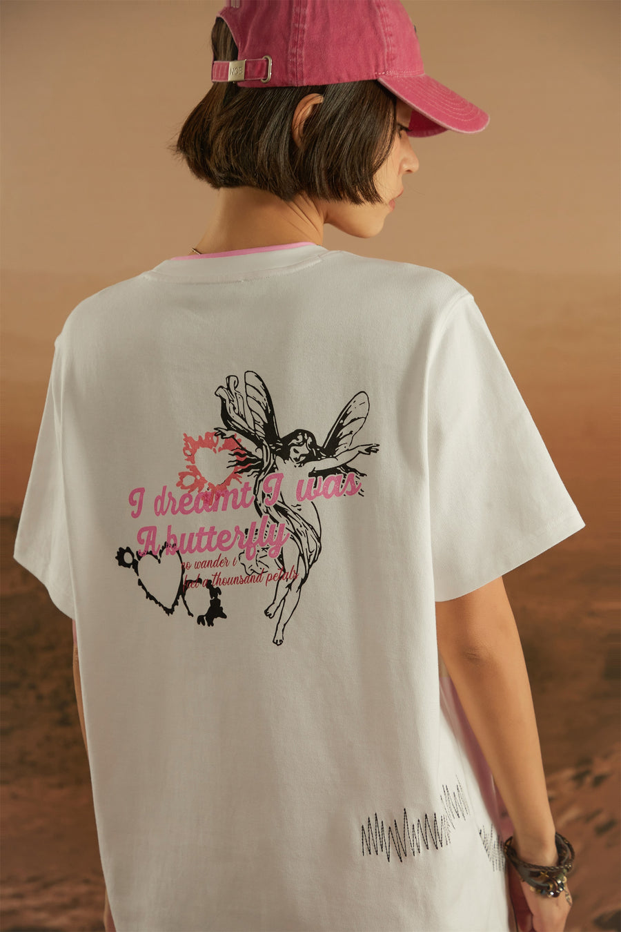 CHUU Butterfly Printed Back T-Shirt