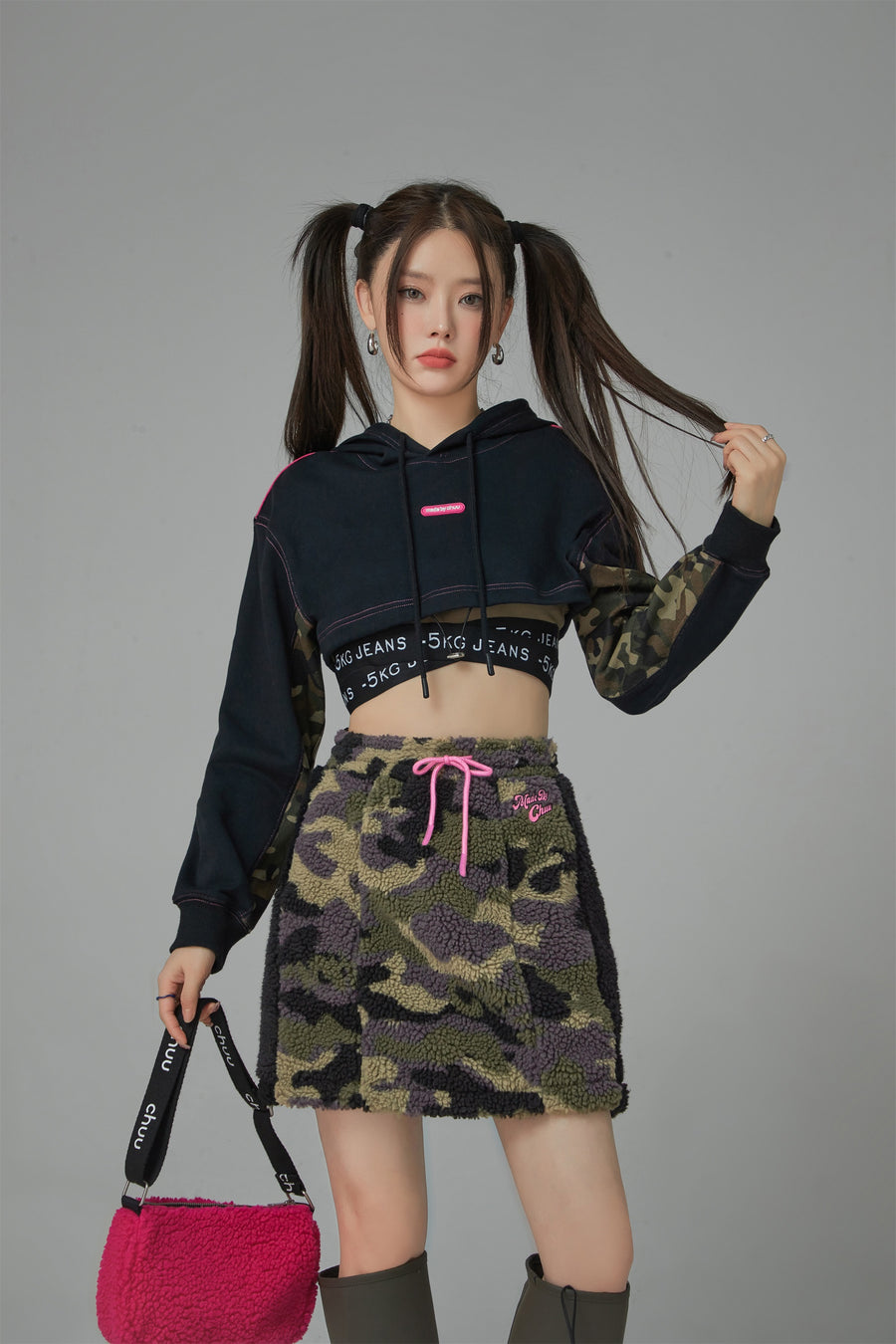 CHUU Make No Mistakes Hot Girl Camouflage Skirt