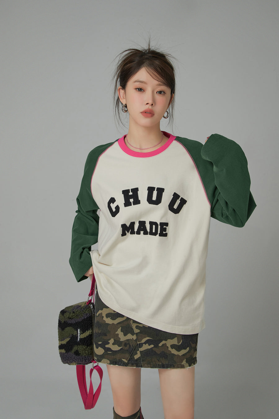 CHUU That Girl Raglan Round T-Shirt