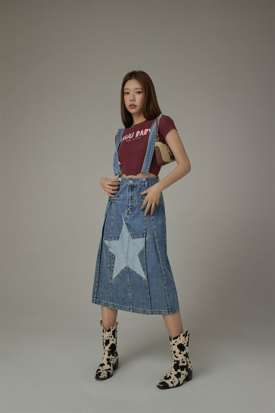 CHUU Star Denim Overall Skirt