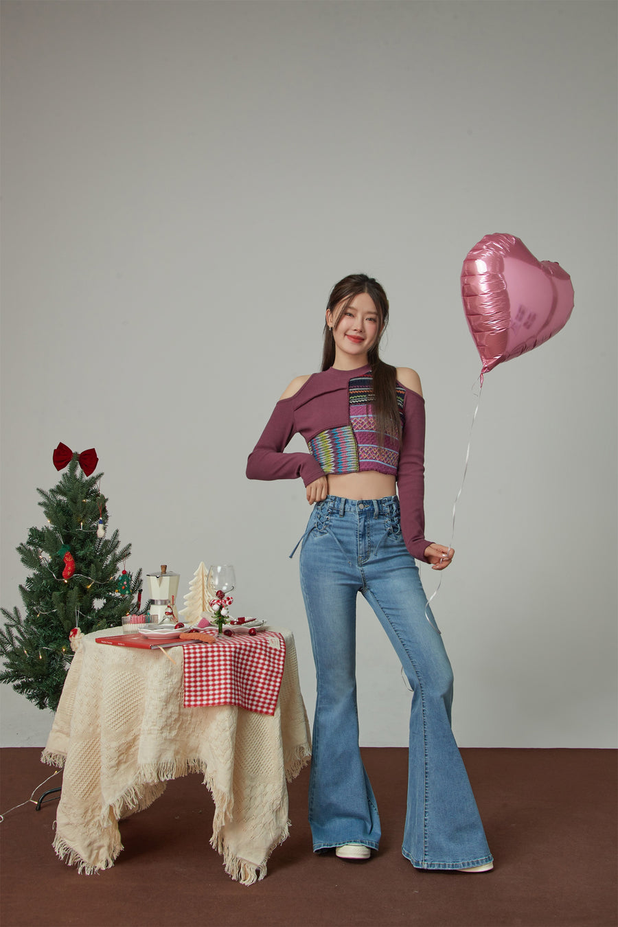 CHUU Half Of My Heart Bootcut Denim Jeans