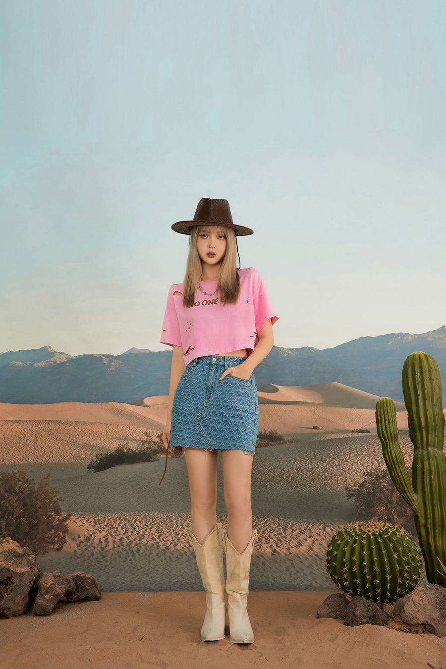 CHUU Where Stories Are Set Denim Skirt