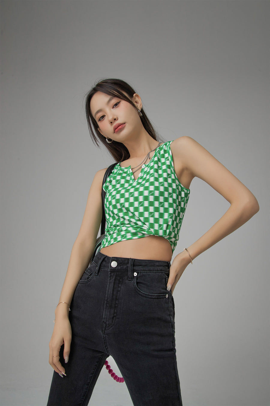 CHUU Not Afraid Of Tomorrow Checkered Sleeveless Top