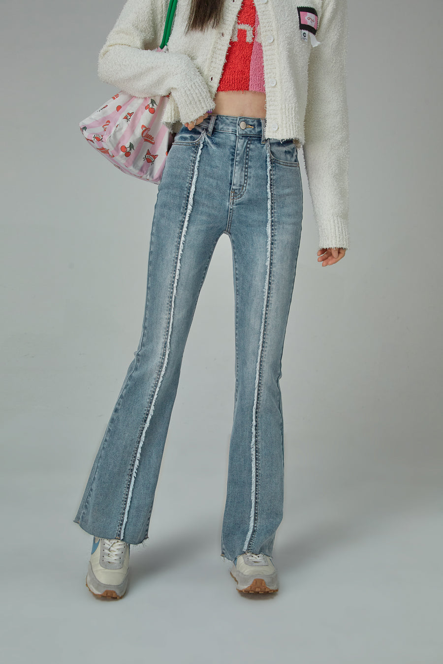 CHUU Sunshine High Waist Bootcut Washed Denim Pants