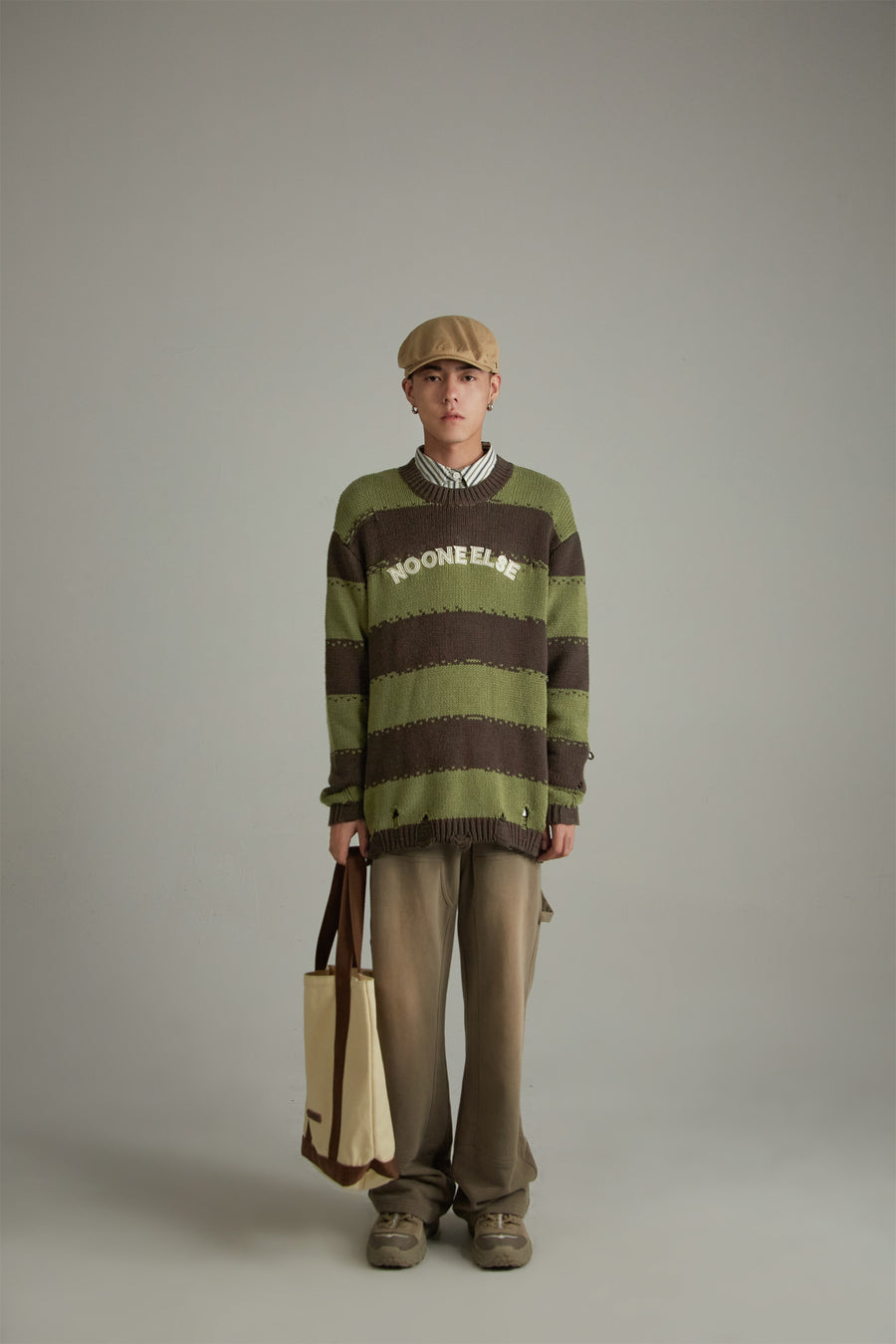 CHUU Green Striped Knit Sweatshirt