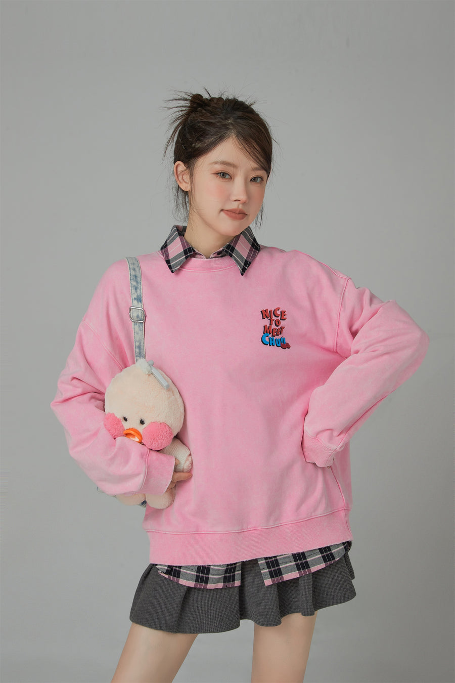 CHUU We Have Met Before Chuu Loose Fit Sweatshirt