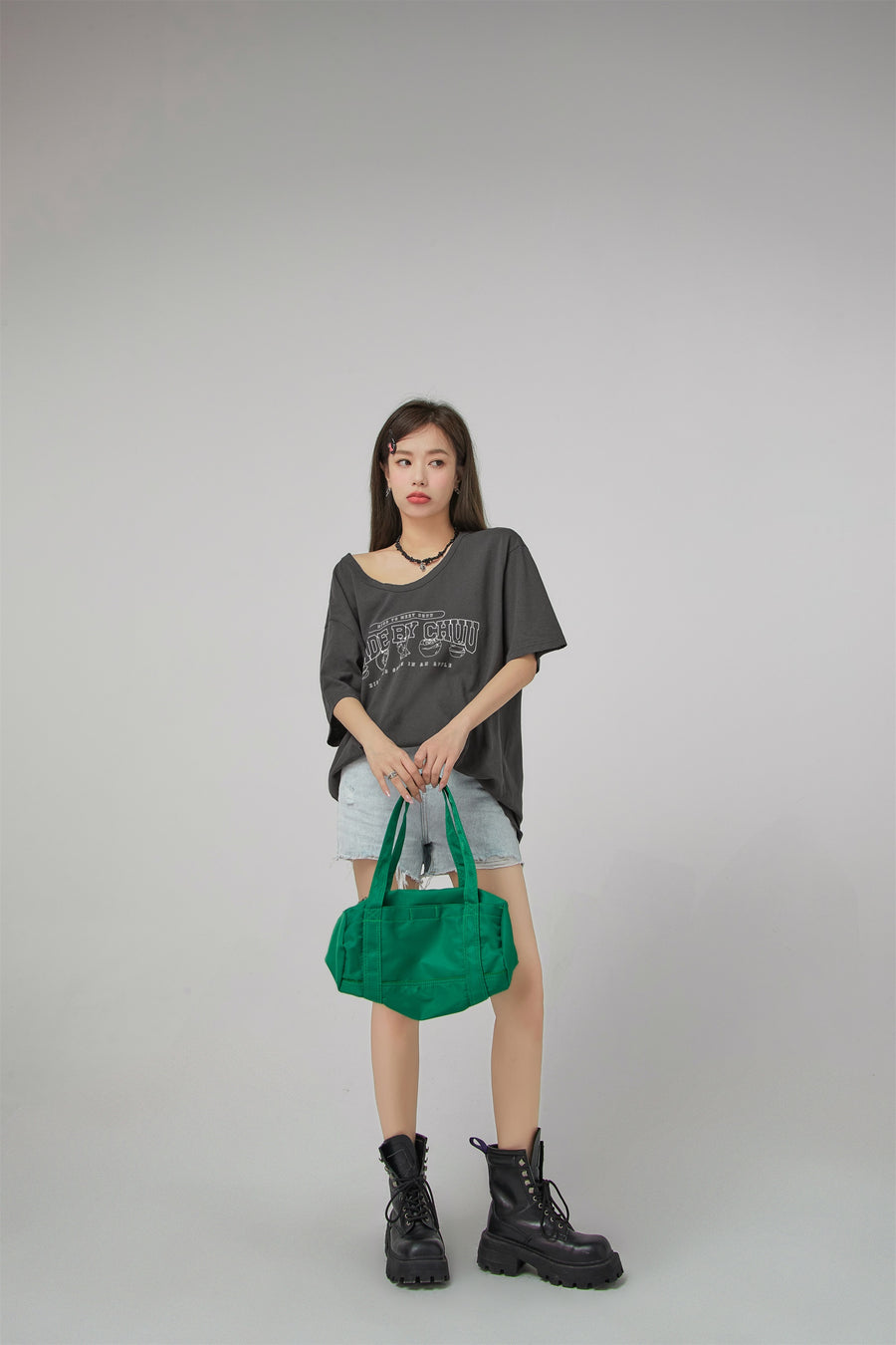 CHUU Open Back Loosefit Short-Sleeved T-Shirt