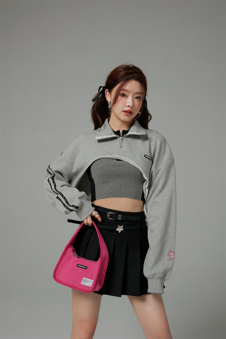 CHUU Playing It Cool Maxi Crop Half Zip-Up Sweatshirt