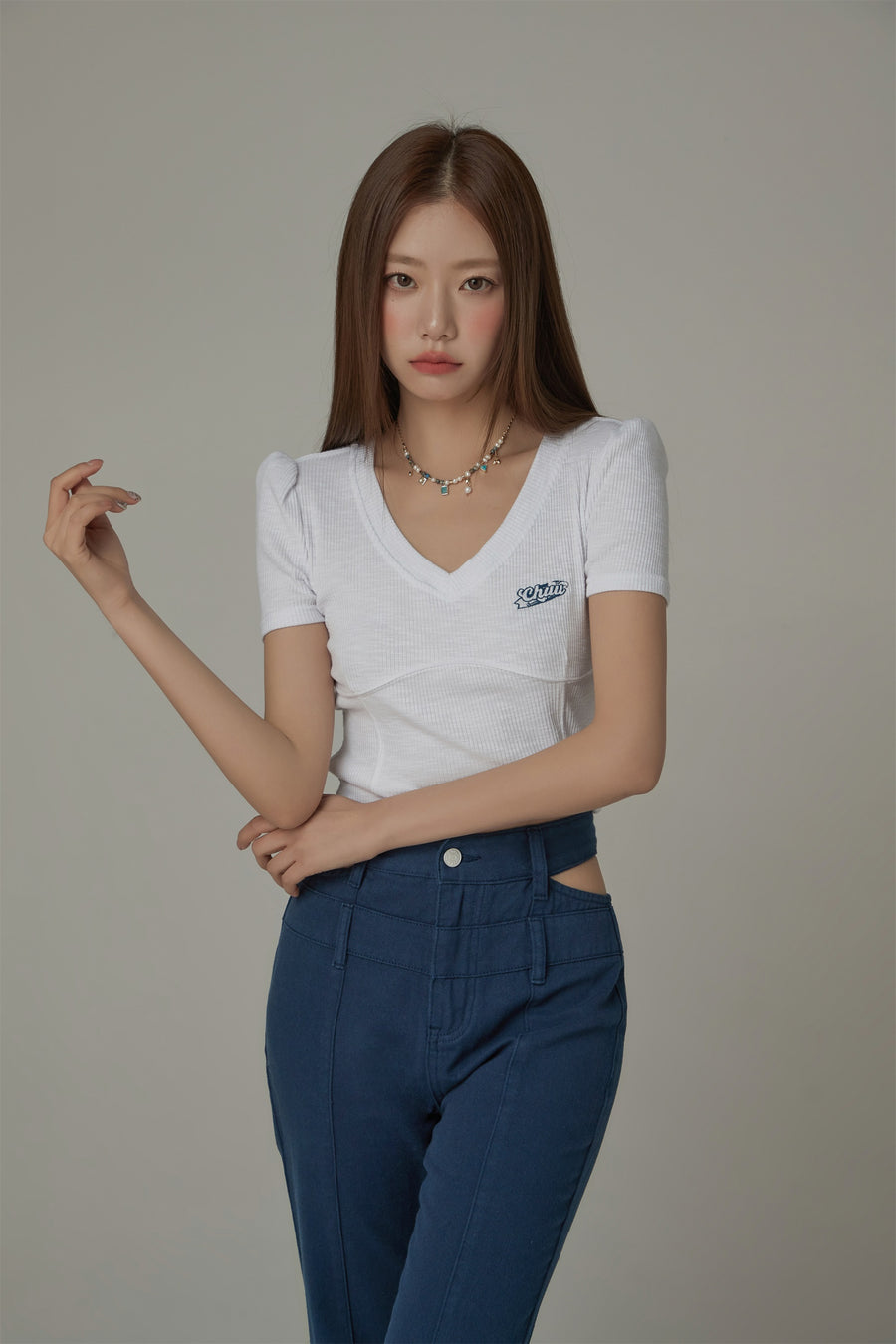 CHUU V-Neck Puff Sleeve T-Shirt