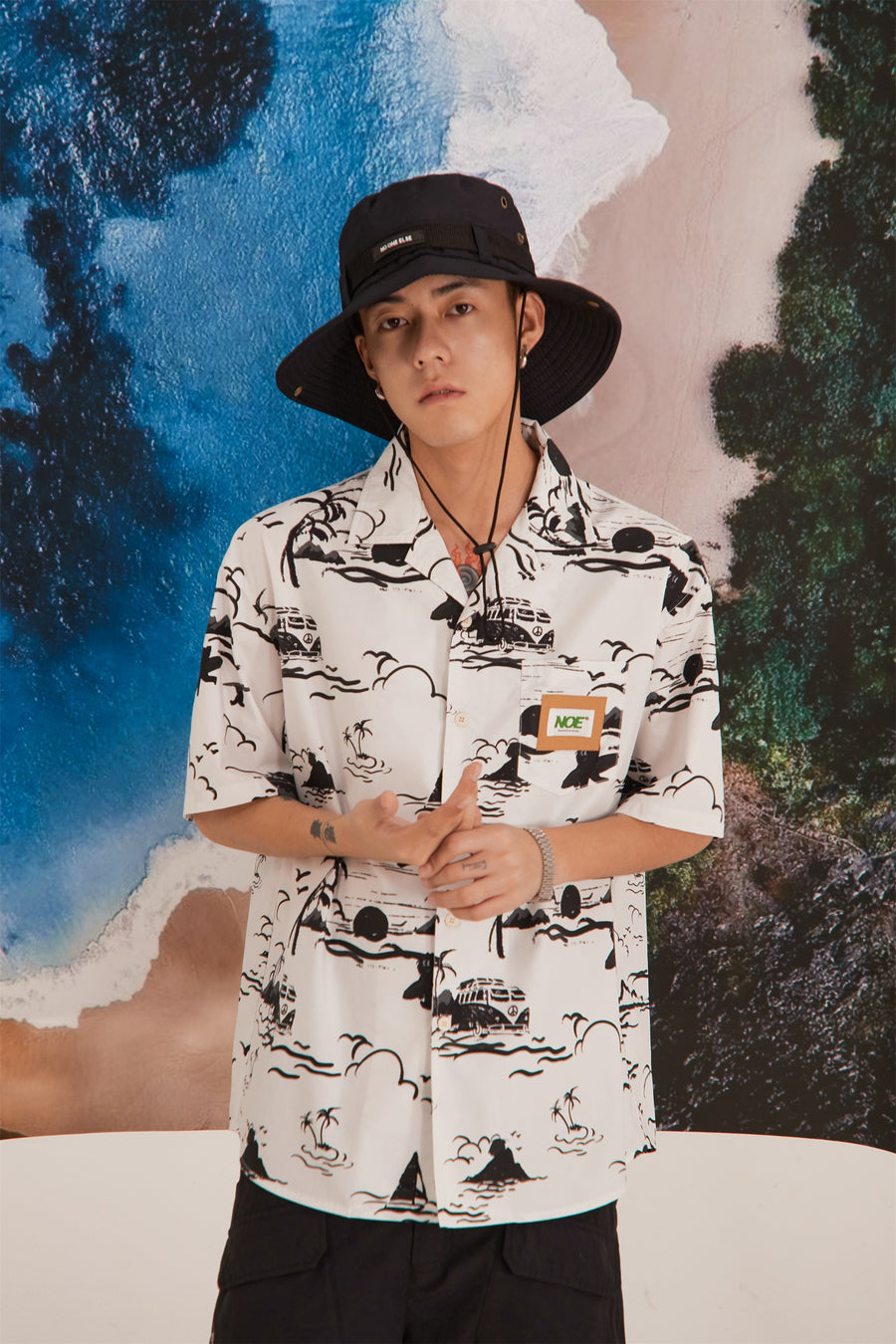 CHUU Beach Print Short-Sleeved Shirt