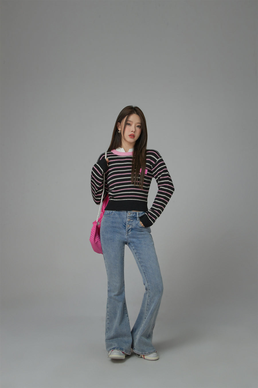 CHUU Rejoice Striped Crop Knit Sweater