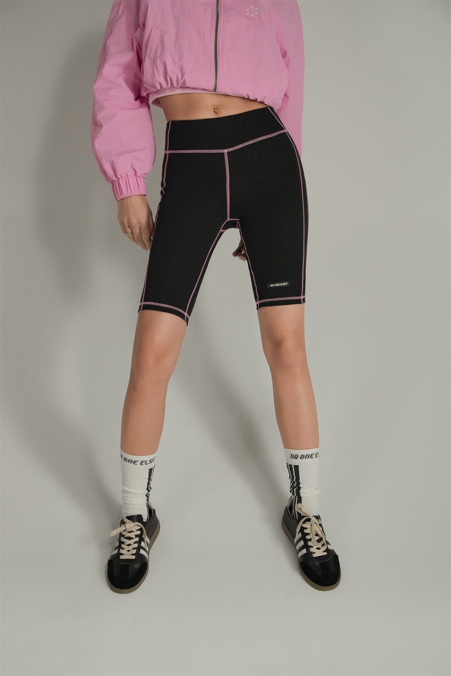 CHUU Line Point Biker Shorts