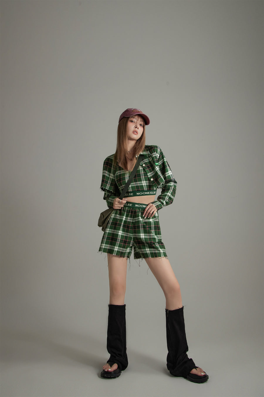 CHUU Scottish Check Crop Cami Top