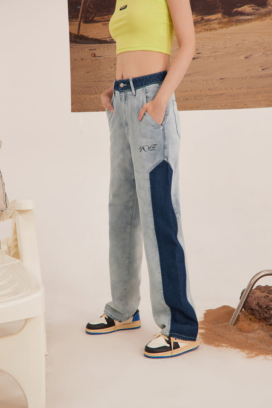 CHUU Color Wide Jeans