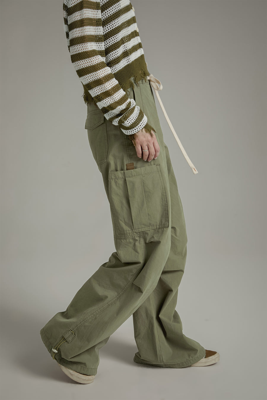 CHUU String Wide Cargo Pants