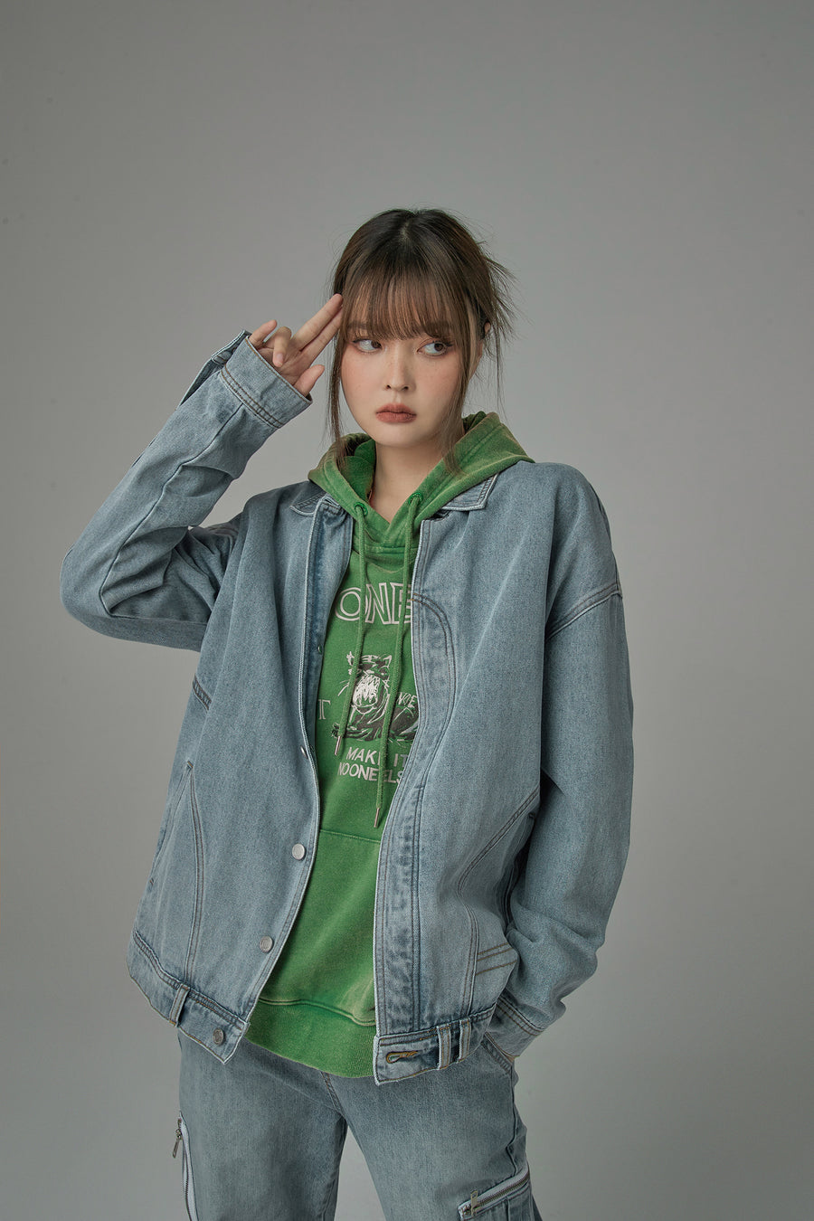 CHUU I Will Never Let You Got Denim Jacket