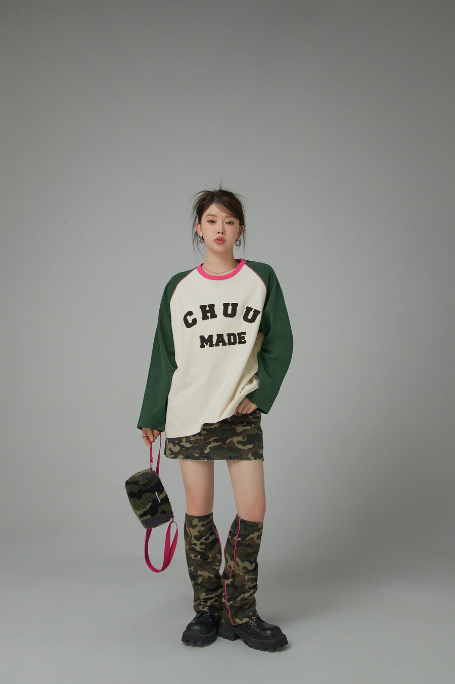 CHUU That Girl Raglan Round T-Shirt