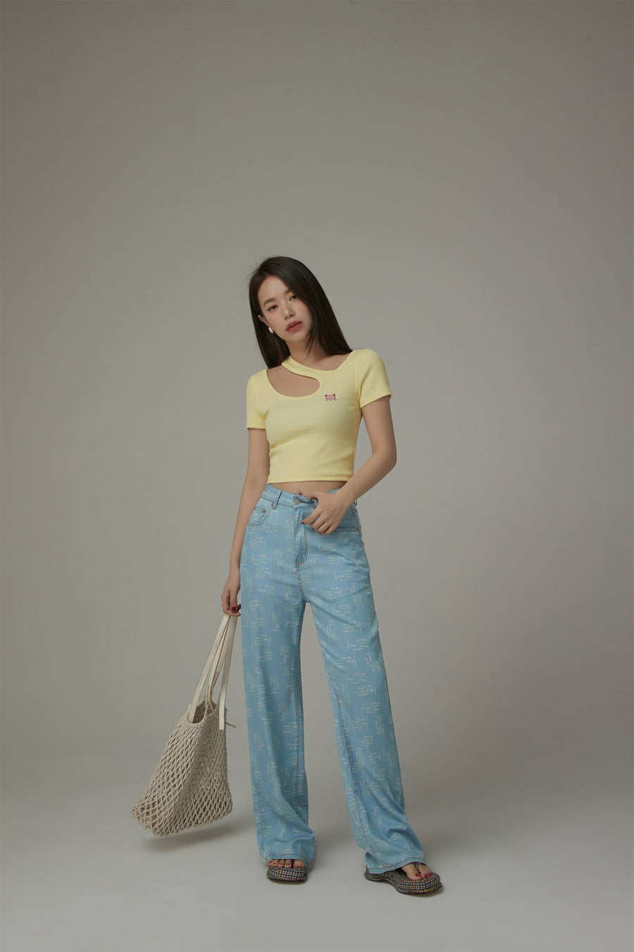 CHUU Words Wide Straight Denim Jeans