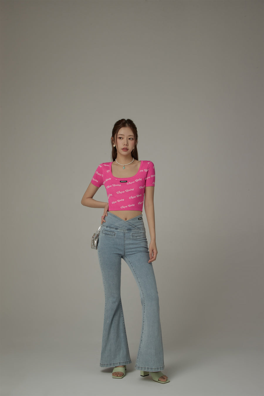 CHUU Chuu Baby Cropped Knit Top