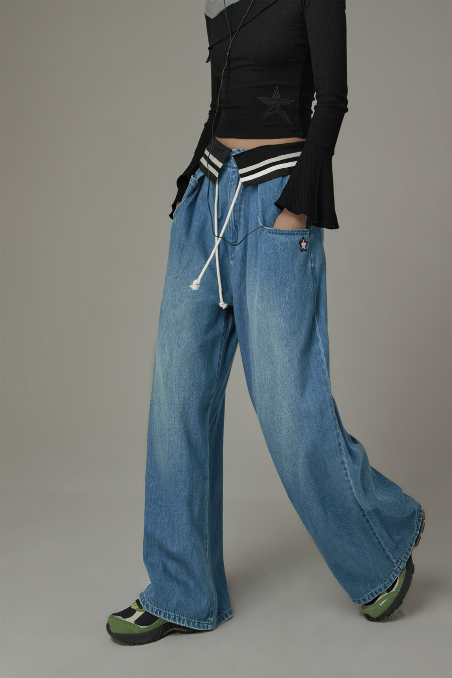 CHUU String Wide Denim Jeans